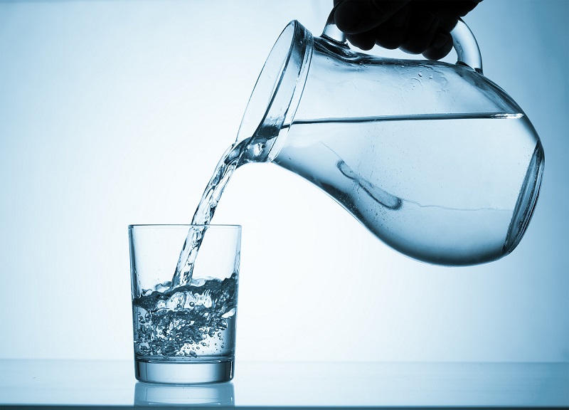 Acqua del rubinetto: gli urologi la consigliano anche in contrasto alla lobby di quelle minerali Acqua del rubinetto: gli urologi la consigliano anche in contrasto alla lobby di quelle minerali