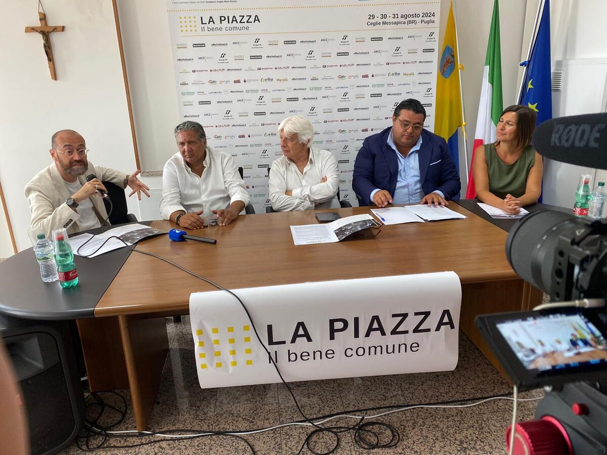 Ceglie Messapica: torna “La Piazza”, la kermesse di affaritaliani.it Ceglie Messapica: torna “La Piazza”, la kermesse di affaritaliani.it
