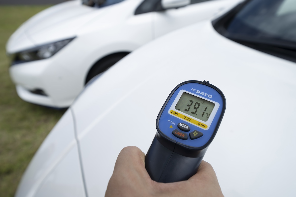 Nissan sperimenta la vernice refrigerante per auto