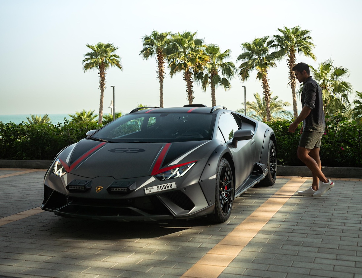 Lamborghini e Orlebar Brown: presentano una capsule Collection per l’estate 2024 Lamborghini e Orlebar Brown: presentano una capsule Collection per l’estate 2024