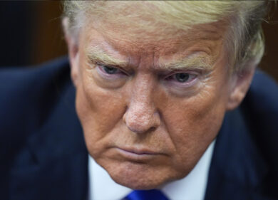 Usa 2024, Kamala Harris avanti in tre Stati chiave. Nyt: “Trump arrabbiato e confuso, insulta la rivale”