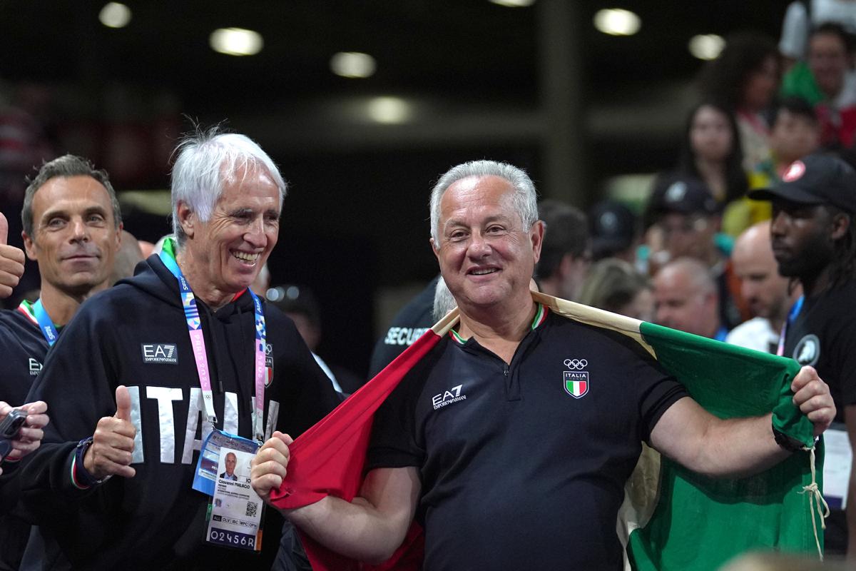 Malagò, scontro con Abodi: “Parole fuori luogo nel pieno delle Olimpiadi” Malagò, scontro con Abodi: “Parole fuori luogo nel pieno delle Olimpiadi”
