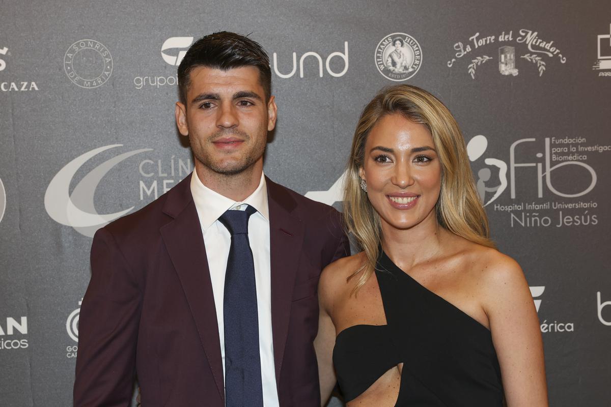 Alvaro Morata e Alice Campello si sono lasciati, separazione ufficiale: “Decisione dolorosa, chiediamo rispetto” Alvaro Morata e Alice Campello si sono lasciati, separazione ufficiale: “Decisione dolorosa, chiediamo rispetto”