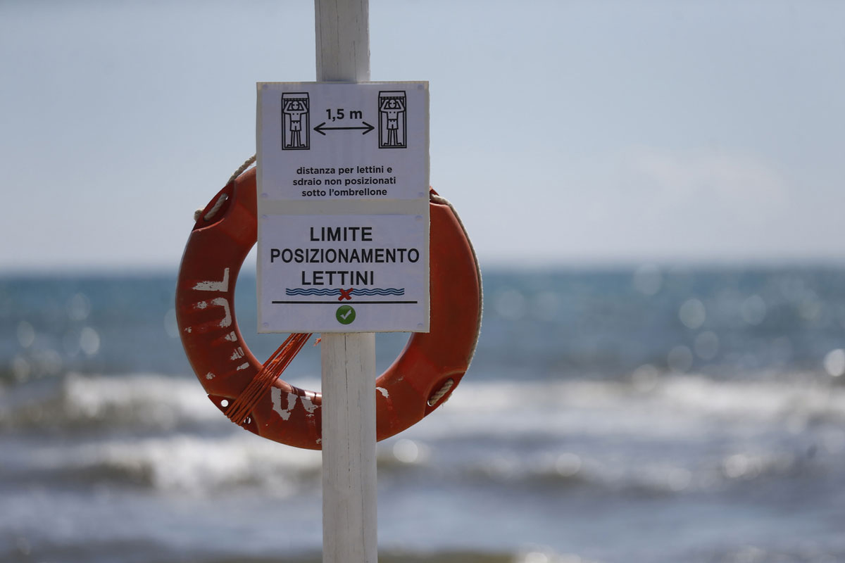 Concessioni balneari: la storia infinita che può portare il Governo Meloni al tribunale della Corte di Giustizia Ue