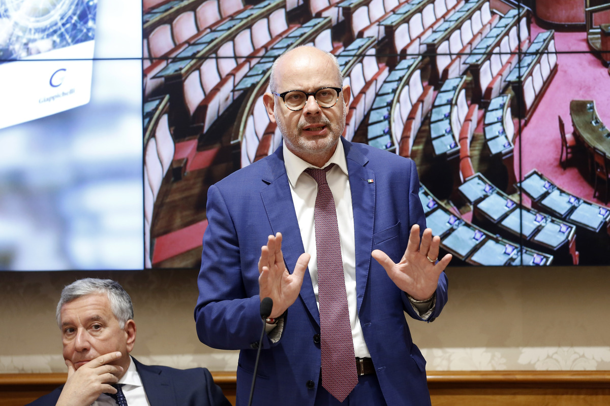 FdI, il deputato De Bertoldi lascia il partito: “Presto la nuova collocazione” FdI, il deputato De Bertoldi lascia il partito: “Presto la nuova collocazione”