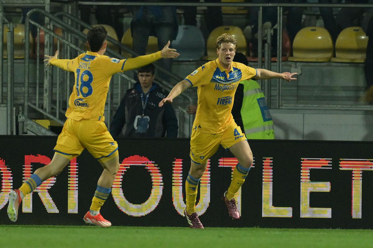 Brescianini non va al Napoli ma all’Atalanta, clamoroso colpo di calciomercato (cosa cambia in meglio per il Milan) Brescianini non va al Napoli ma all’Atalanta, clamoroso colpo di calciomercato (cosa cambia in meglio per il Milan)