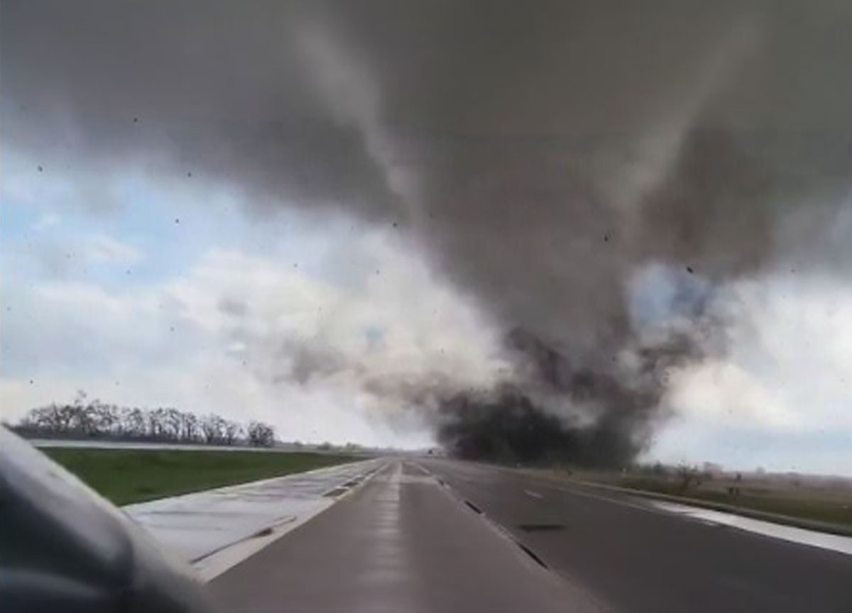 Meteo, caldo africano alla fine. Ecco quando arriva il fresco. Temporali e rischio tornado Meteo, caldo africano alla fine. Ecco quando arriva il fresco. Temporali e rischio tornado