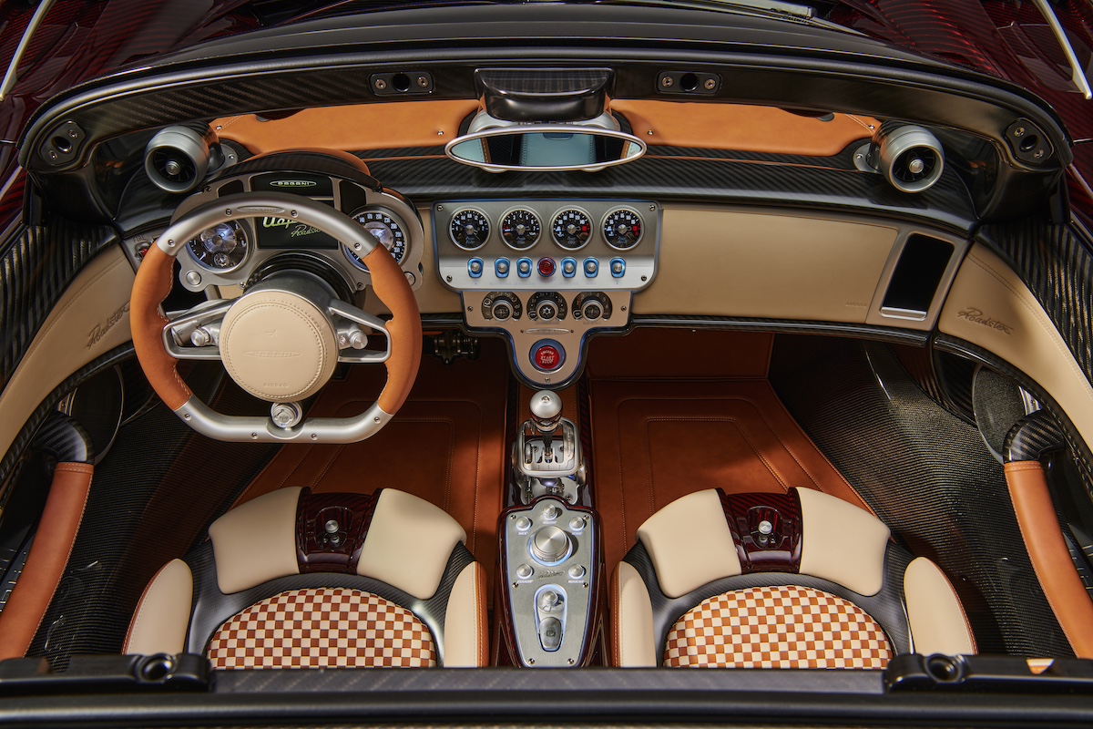 Pagani Utopia Roadster: debutto mondiale a “The Quail, A Motorsports Gathering” Pagani Utopia Roadster: debutto mondiale a “The Quail, A Motorsports Gathering”
