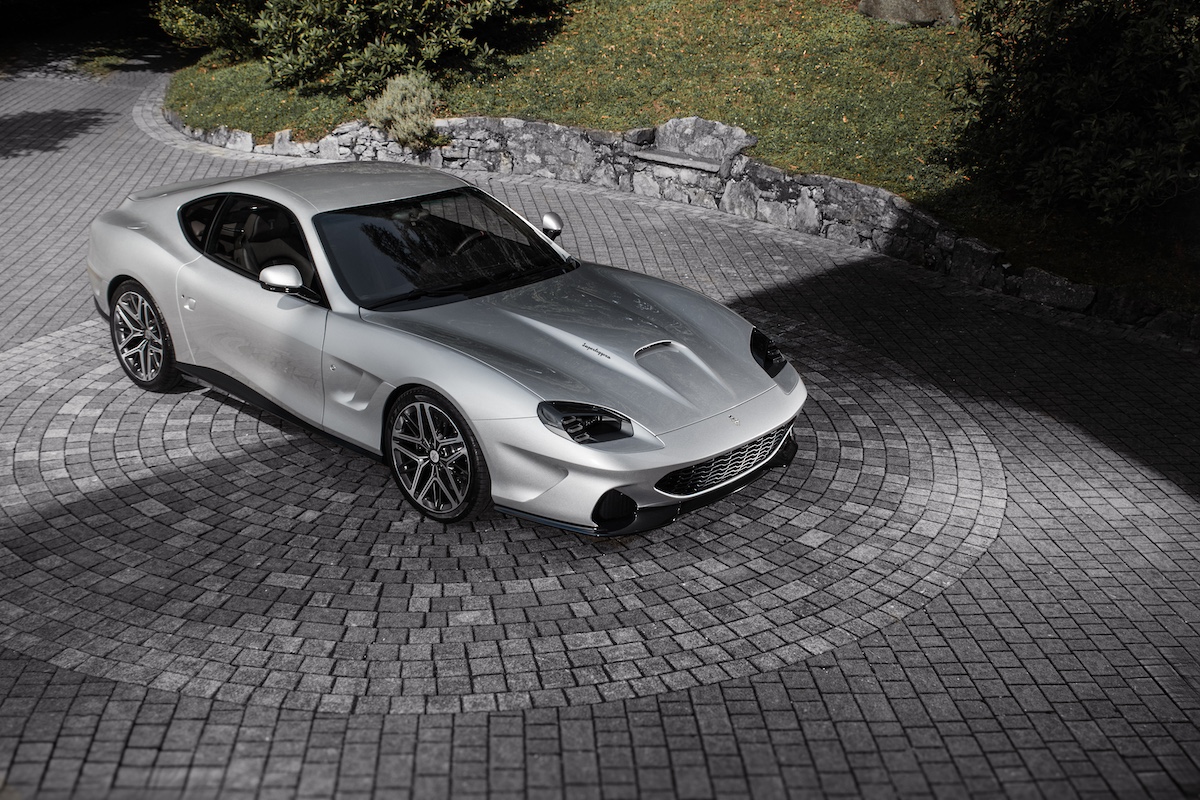 Touring Superleggera svela la Veloce12: un capolavoro di eleganza e prestazioni Touring Superleggera svela la Veloce12: un capolavoro di eleganza e prestazioni