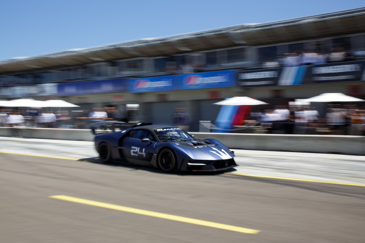 Maserati MCXtrema debutta in Nord America: consegna storica a Laguna Seca durante la Monterey Car Week Maserati MCXtrema debutta in Nord America: consegna storica a Laguna Seca durante la Monterey Car Week