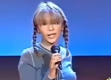 Roma, si schianta in auto contro un camion. Morta ex ragazza di “Non è la Rai”