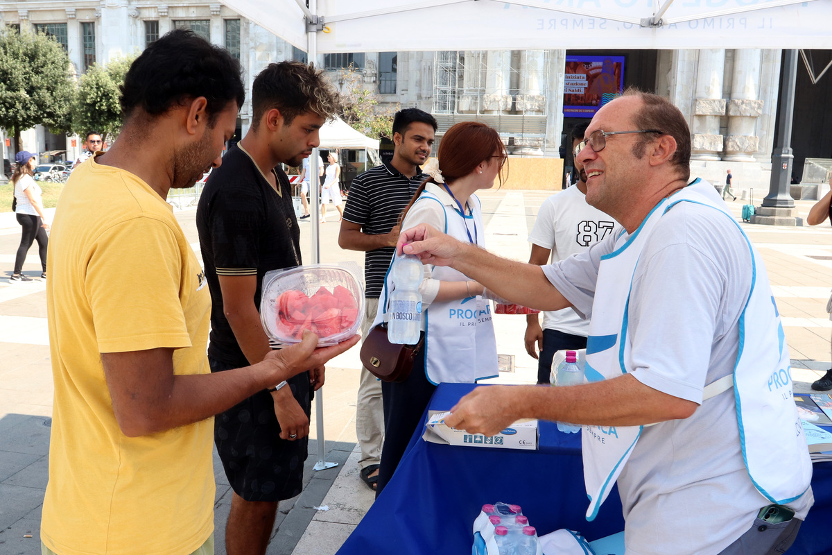 Progetto Arca: a Ferragosto freschezza e solidarietà per chi è più fragile Progetto Arca: a Ferragosto freschezza e solidarietà per chi è più fragile