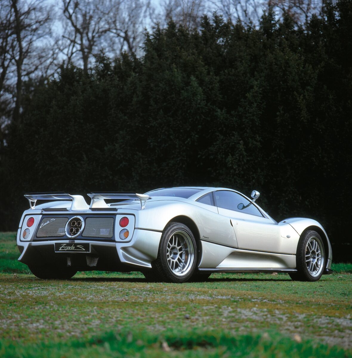 Pagani Automobili protagonista all’Historic Minardi Day, un weekend di velocità e passione a Imola Pagani Automobili protagonista all’Historic Minardi Day, un weekend di velocità e passione a Imola