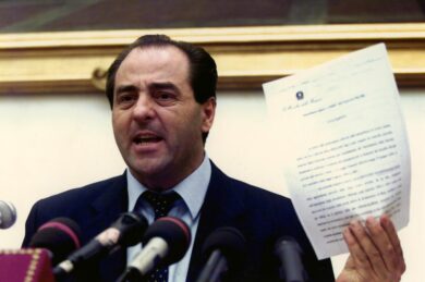 Arianna Meloni, solidarietà di Di Pietro. Ex colleghi increduli, Spataro: “Sono senza parole”