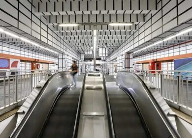 Roma, riapre la Metro A tra Termini e Battistini. Ma solo di giorno. Alle 21 stop ai treni dal lunedì al giovedì