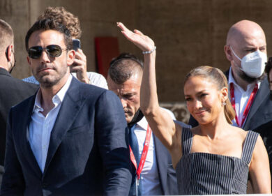 Jennifer Lopez dopo il divorzio rinuncia al cognome di Ben Affleck