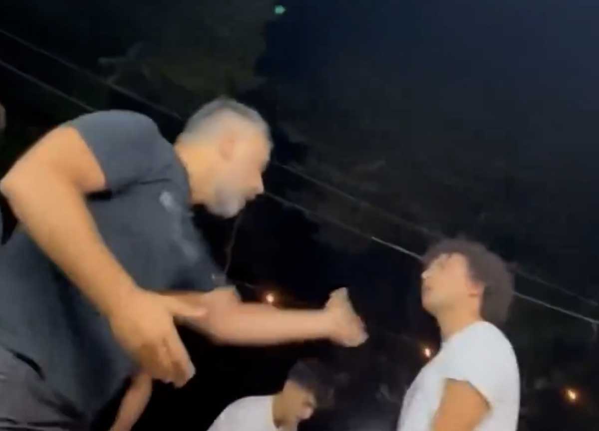 Sora: “Mo’ m’avete rotto” e vola uno schiaffo a uno studente. FdI: il capogruppo Altobelli perde la testa