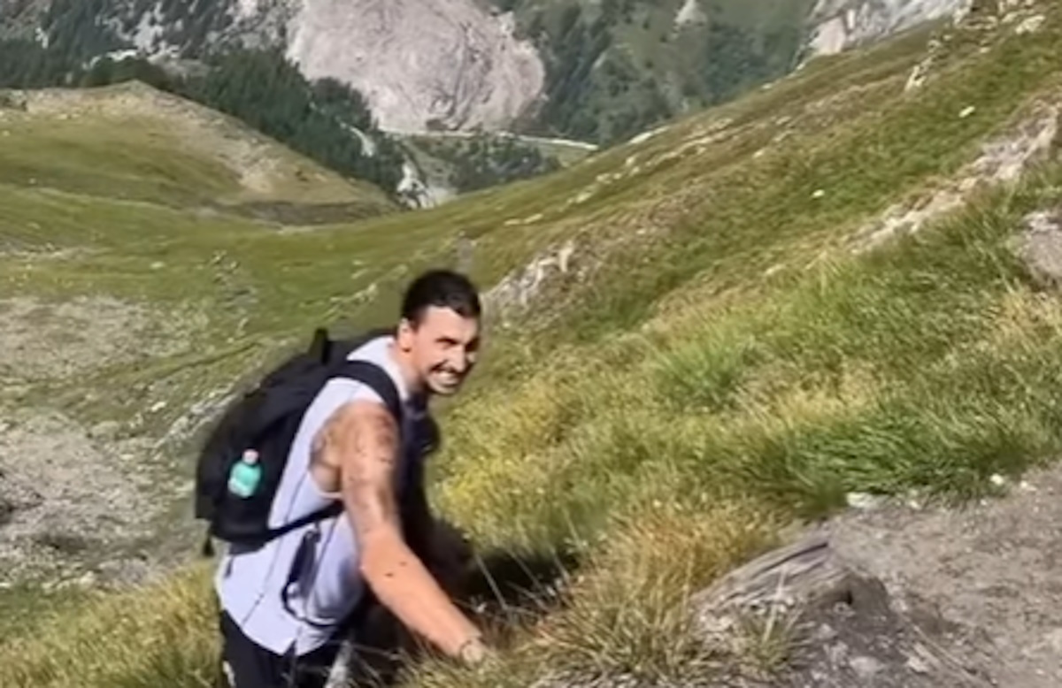 Ibrahimovic: “Era meglio se rimanevi a Milano”. Ambrosini massacra Zlatan sui monti Ibrahimovic: “Era meglio se rimanevi a Milano”. Ambrosini massacra Zlatan sui monti