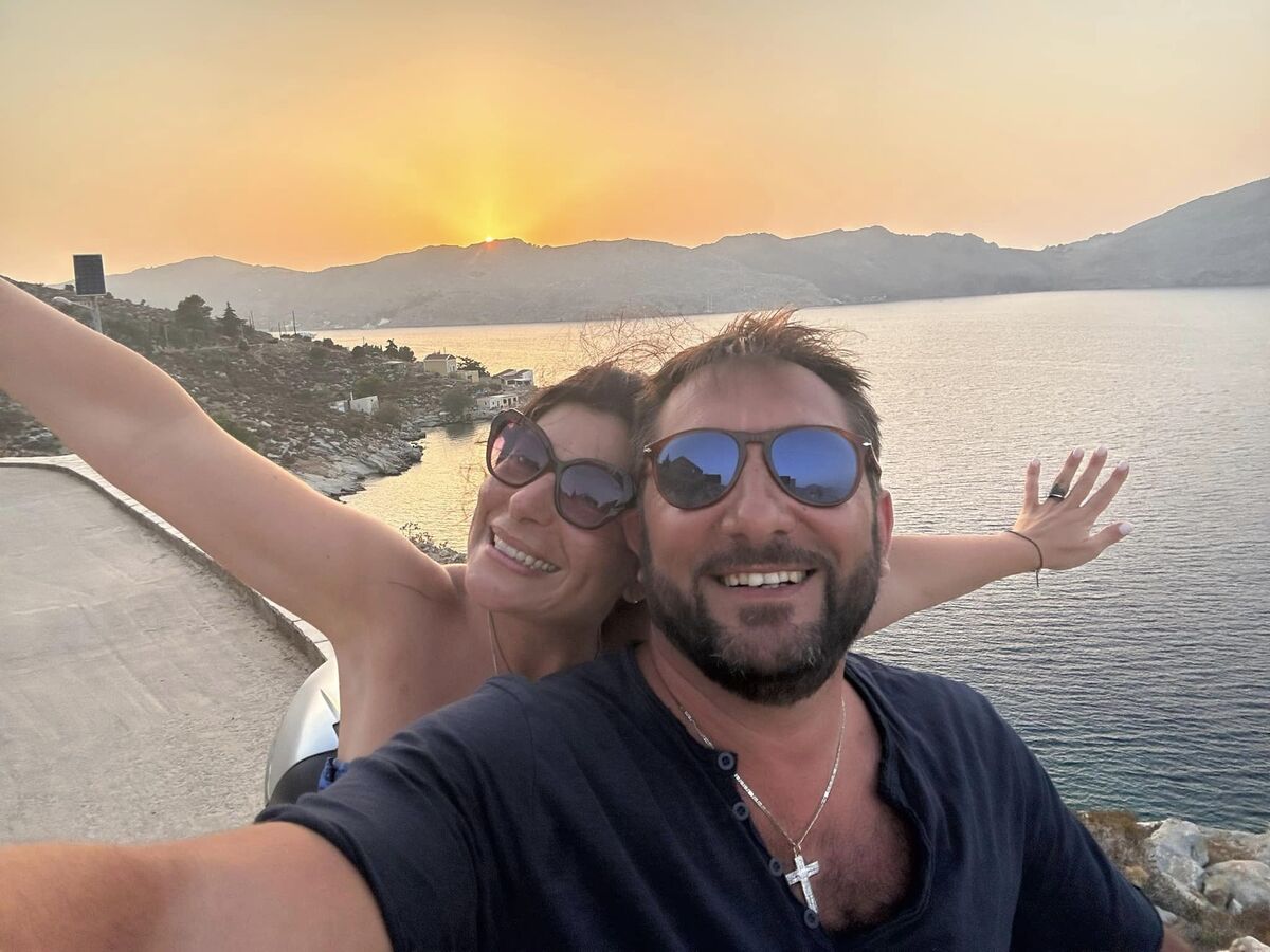 Chiara Colosimo diventa mamma: l’annuncio su Fb con il piedino del neonato che spunta Chiara Colosimo diventa mamma: l’annuncio su Fb con il piedino del neonato che spunta