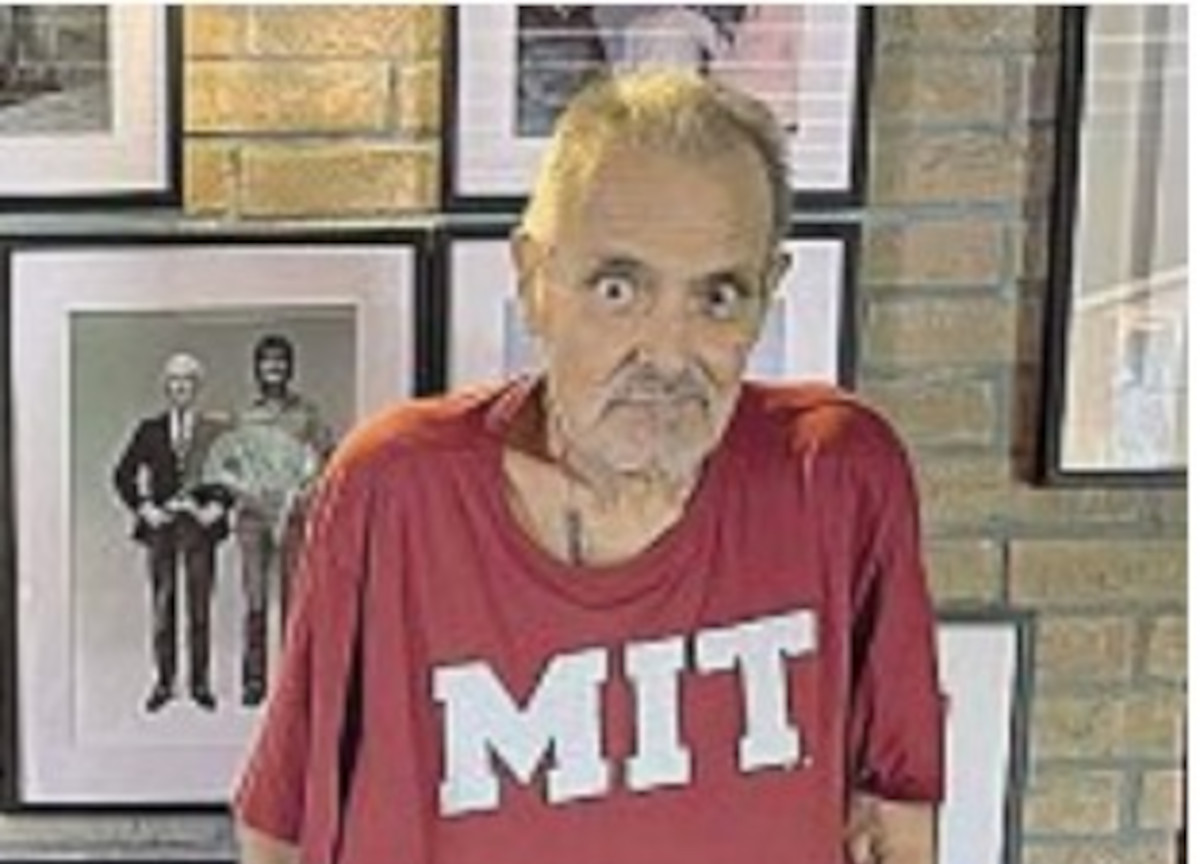 Oliviero Toscani: “La mia malattia è incurabile, ho perso 40 kg in un anno. Forse chiamo Cappato…”