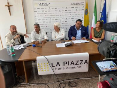 La Piazza fa notizia su Il Giornale. Via alla kermesse pugliese di Affari