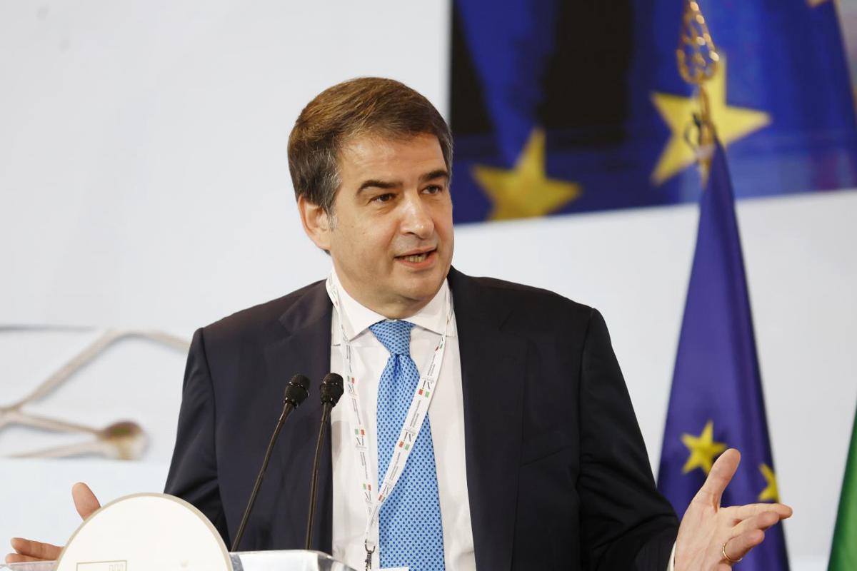 Governo, il giorno di Fitto commissario Ue. Avanza l’idea di aumentare le vicepresidenze Governo, il giorno di Fitto commissario Ue. Avanza l’idea di aumentare le vicepresidenze