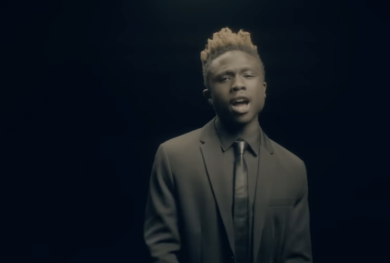 Il video rap da milioni di visualizzazioni e X Factor. L’insolito passato del killer di Sharon Verzeni