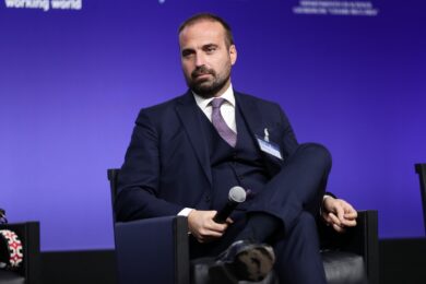 Marattin a La Piazza allontana il Campo largo: “Non è la soluzione per l’Italia”