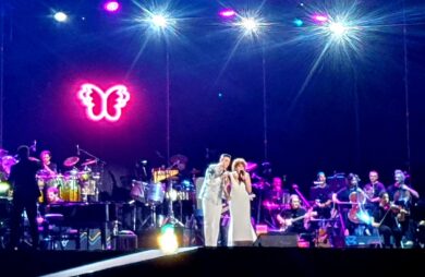 Cattolica, Arena della Regina in visibilio per Fiorella Mannoia e la sua Orchestra Sinfonica