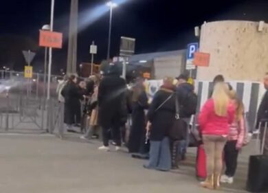 Roma, on line il bando per 1000 licenze taxi: 200 saranno veicoli speciali allestiti per disabili