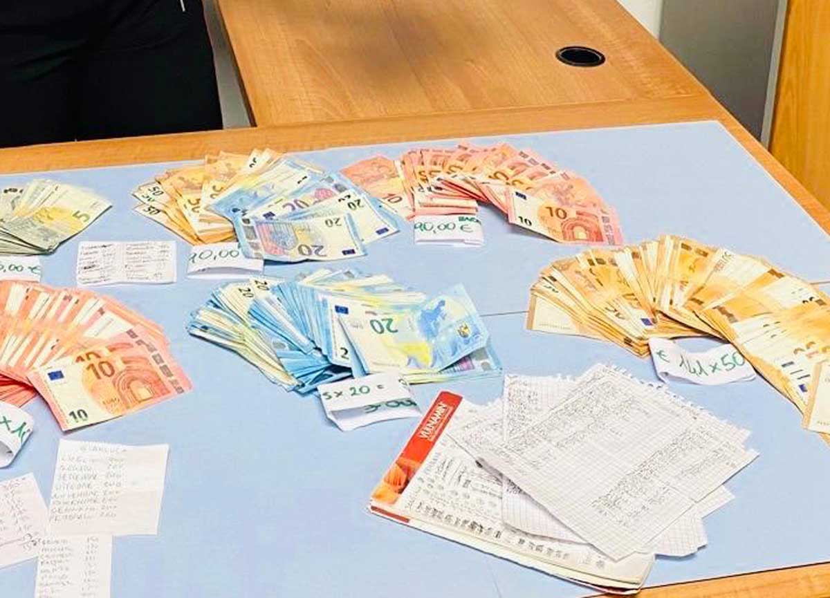 Chiede in prestito 500 euro a un collega: ne restituisce 20 mila in “comode” 51 rate