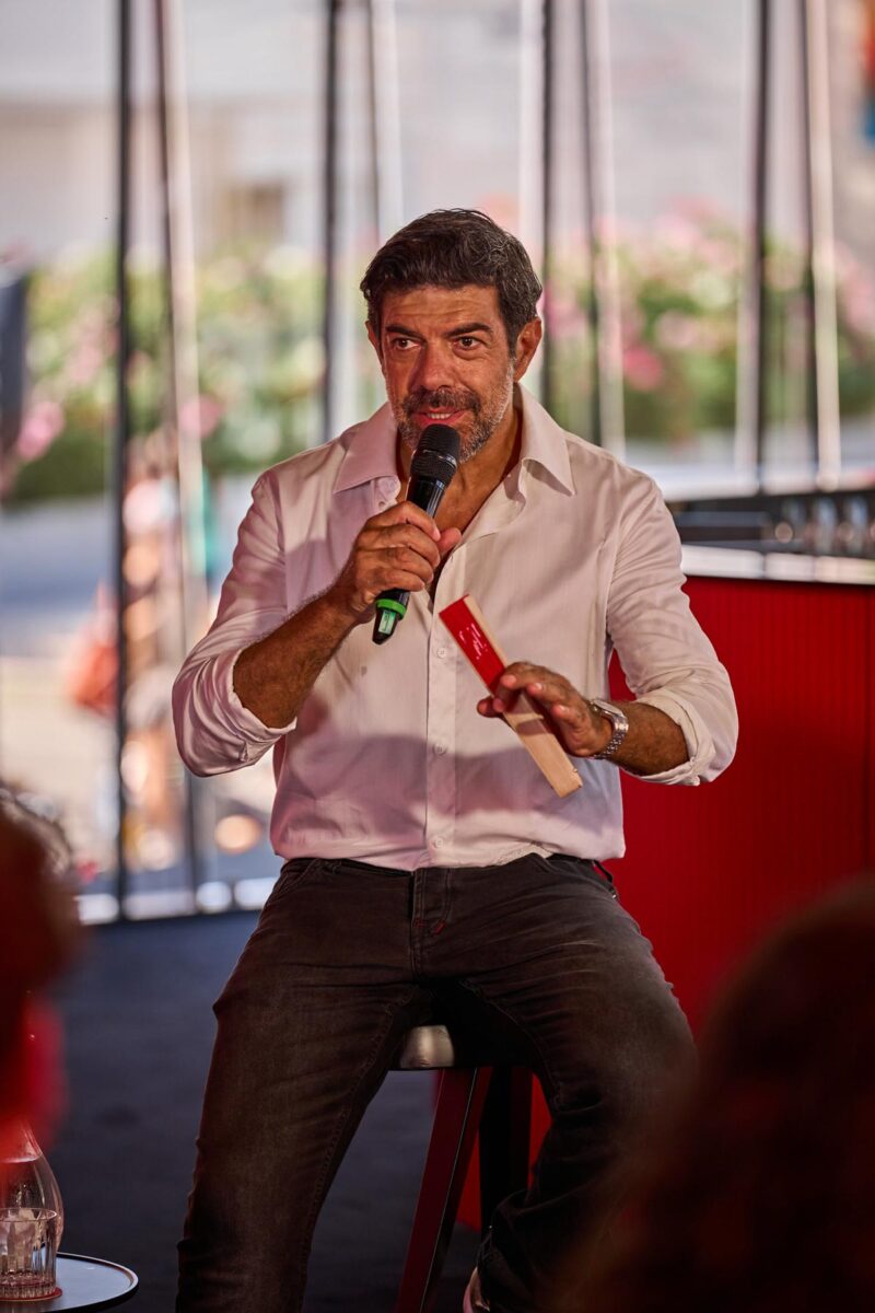 Campari a Venezia81: Pierfrancesco Favino protagonista di una masterclass