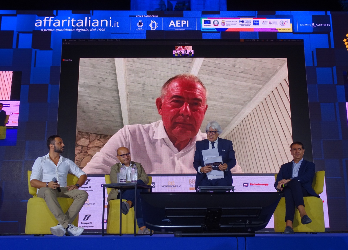 La Piazza ’24, Made in Italy e scarsa produttività delle mPMI: l’intervento di Marco Travaglini La Piazza ’24, Made in Italy e scarsa produttività delle mPMI: l’intervento di Marco Travaglini