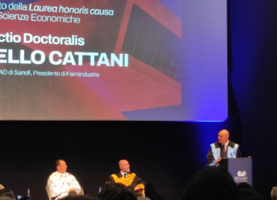 Multiversity, Università Digitale Pegaso conferisce la Laura honoris causa a Marcello Cattani