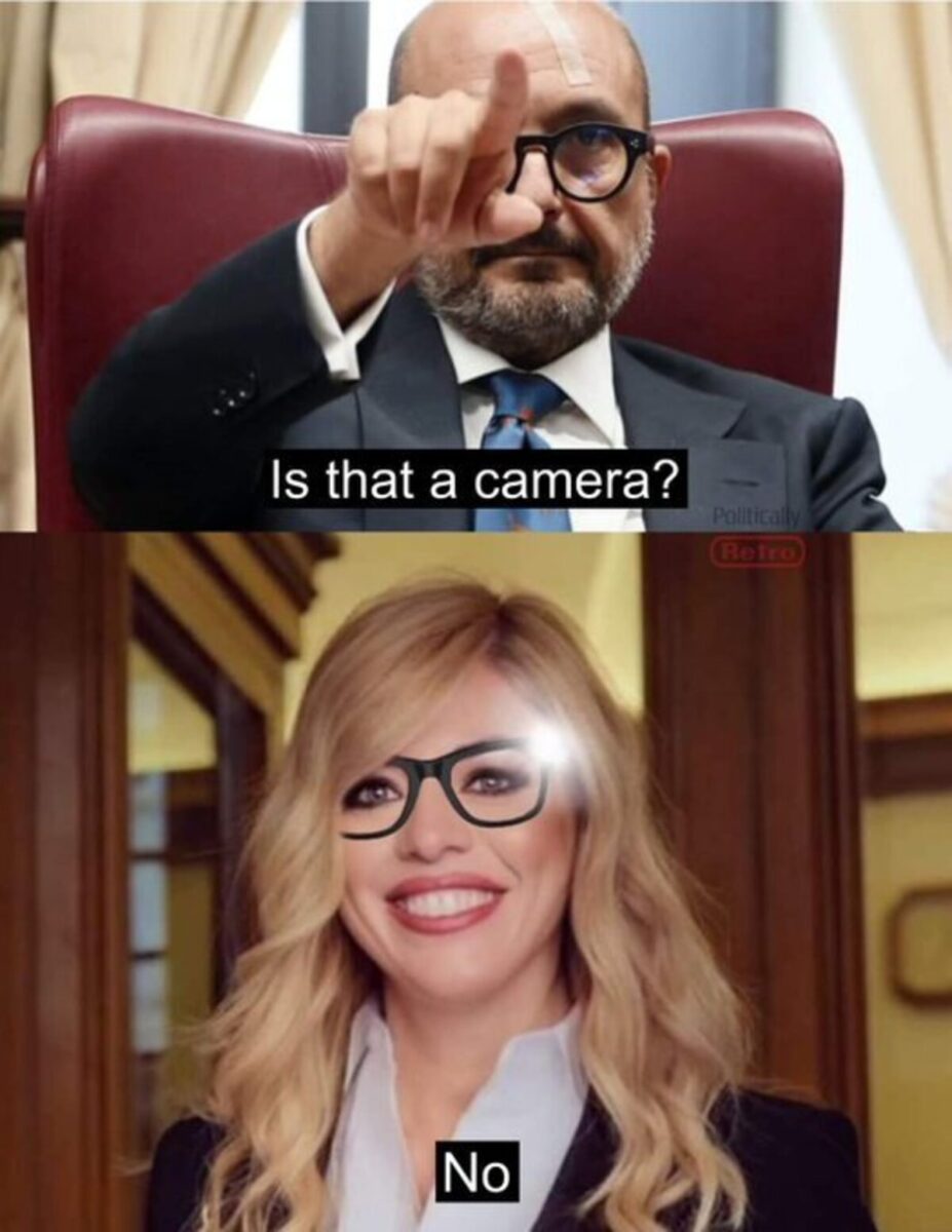 Caso Boccia-Sangiuliano, il ministro scoppia in lacrime al Tg1 e la love story diventa una serie Netflix: tutti i meme più divertenti