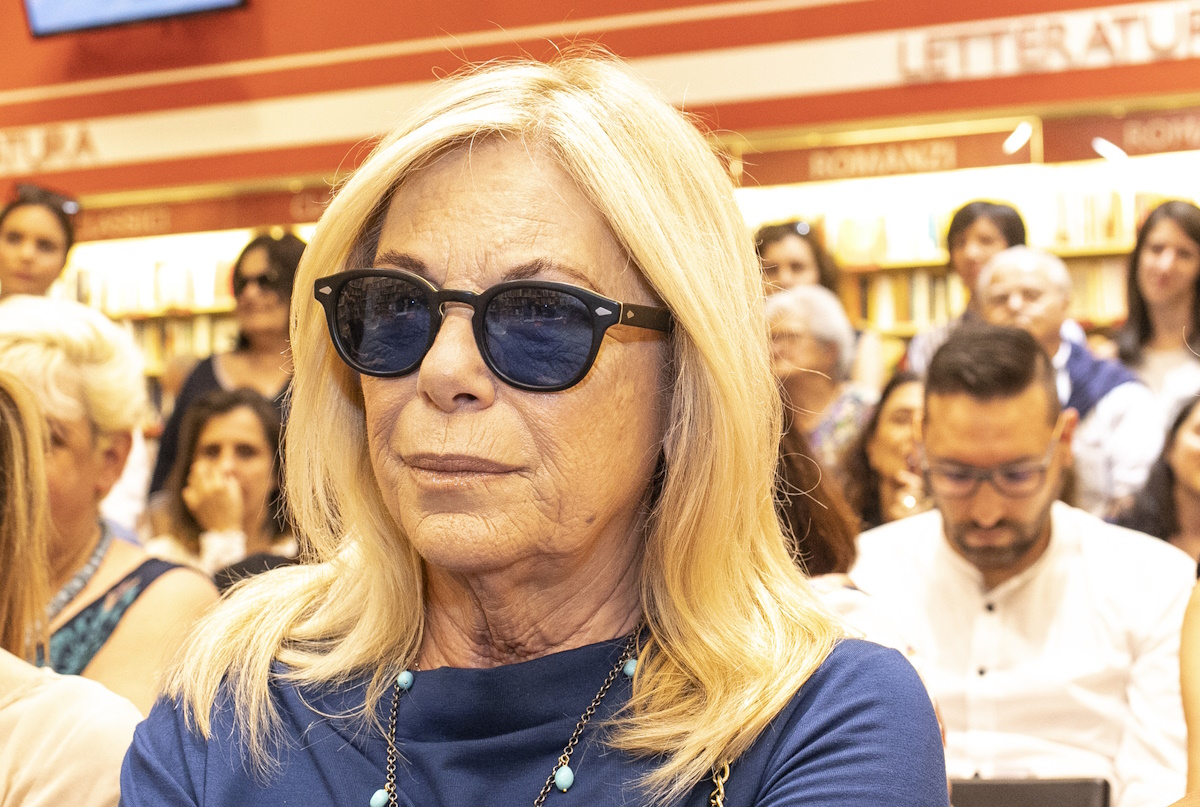 Rita Dalla Chiesa: “Ho sbagliato a lasciare Fabrizio Frizzi: ecco perché” Rita Dalla Chiesa: “Ho sbagliato a lasciare Fabrizio Frizzi: ecco perché”