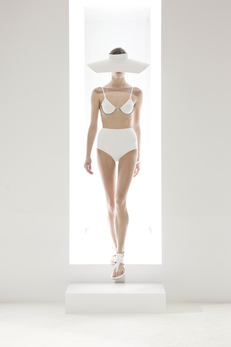 La Perla ritrova la luce, raggiunto l’accordo con il Mimit: si riparte con la produzione La Perla ritrova la luce, raggiunto l’accordo con il Mimit: si riparte con la produzione
