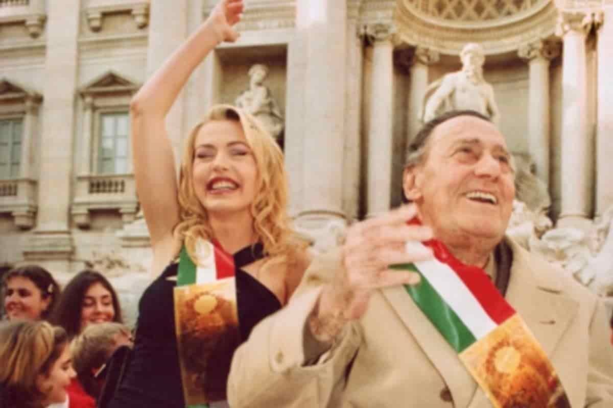 Fontana di Trevi, si pagherà ma solo nel catino: niente panini, gelati, tuffi e bagni. Si pensa agli steward