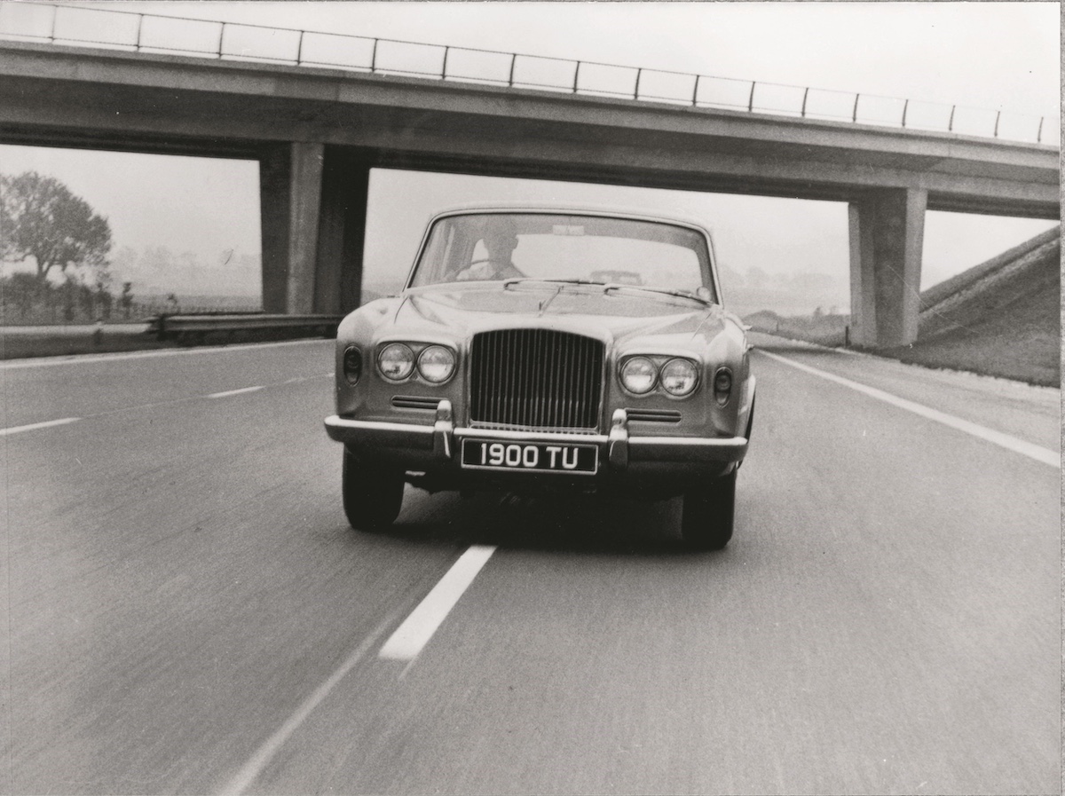 La Bentley Serie T più antica del mondo torna a Crewe dopo 59 anni La Bentley Serie T più antica del mondo torna a Crewe dopo 59 anni