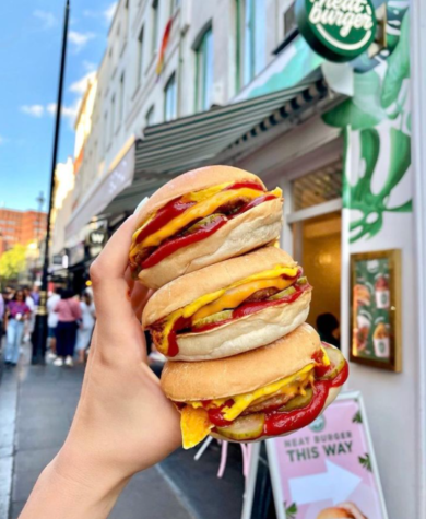 Neat Burger, nuovo store a Milano: il ristorante plant-based di Hamilton e Di Caprio arriva in Porta Venezia