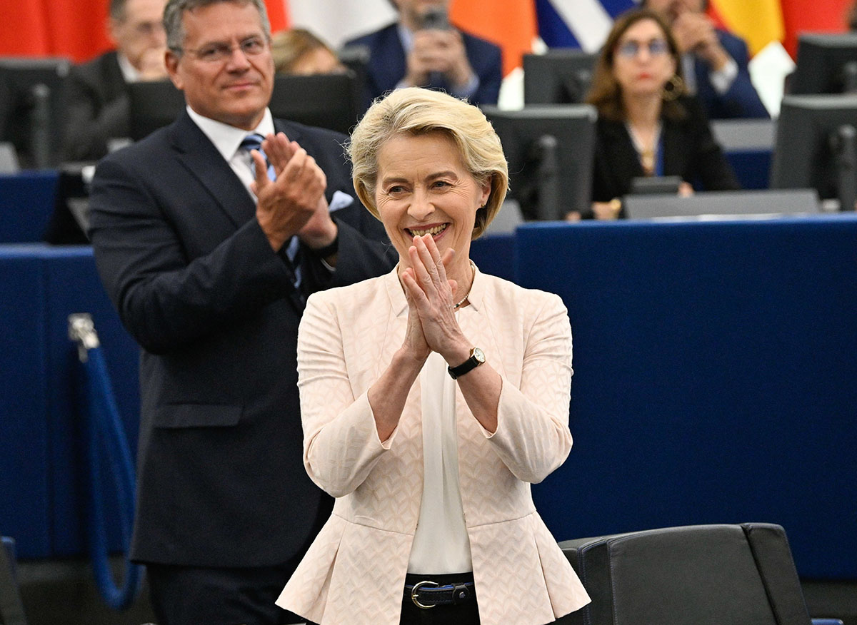 Nomine Ue, scintille nella maggioranza Ursula. Il Pse: “Se viri troppo a Destra votiamo contro” Nomine Ue, scintille nella maggioranza Ursula. Il Pse: “Se viri troppo a Destra votiamo contro”