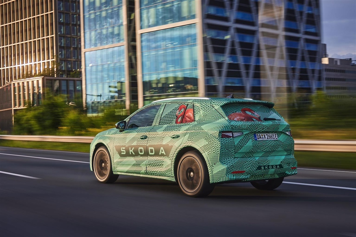 Skoda Elroq: il nuovo SUV elettrico svela un design audace e moderno Skoda Elroq: il nuovo SUV elettrico svela un design audace e moderno