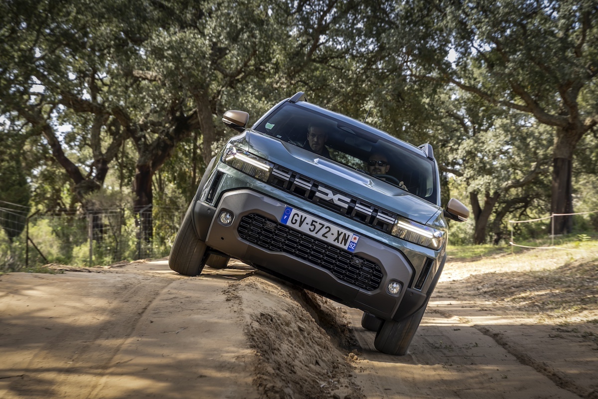 Dacia al Salone Auto di Torino: Nuovo Duster e Nuova Spring tra le protagoniste del 2024 Dacia al Salone Auto di Torino: Nuovo Duster e Nuova Spring tra le protagoniste del 2024