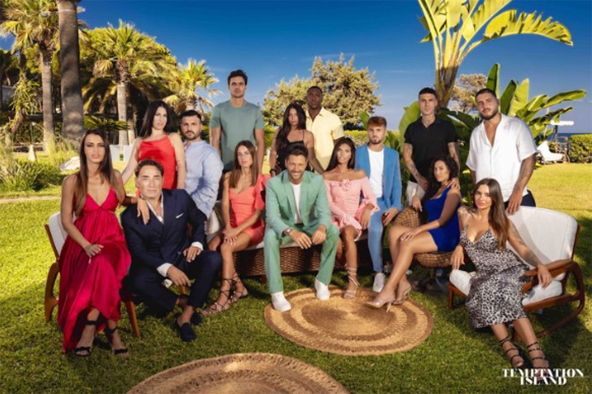 Ascolti tv, Temptation Island parte a razzo: Canale 5 stravince contro Rai1. E Bianca Berlinguer… Ascolti tv, Temptation Island parte a razzo: Canale 5 stravince contro Rai1. E Bianca Berlinguer…