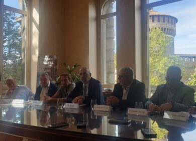 Milano, patto tra Atm e sindacati: “Risposte straordinarie per un mercato del lavoro che è cambiato”