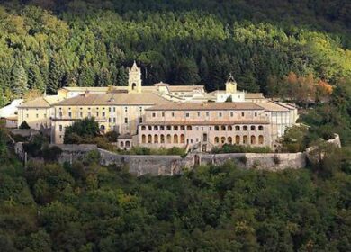 Tajani, Lupi e Baccini: la svolta di Trisulti. Tutti in Certosa per passare dal populismo alla politica per il popolo