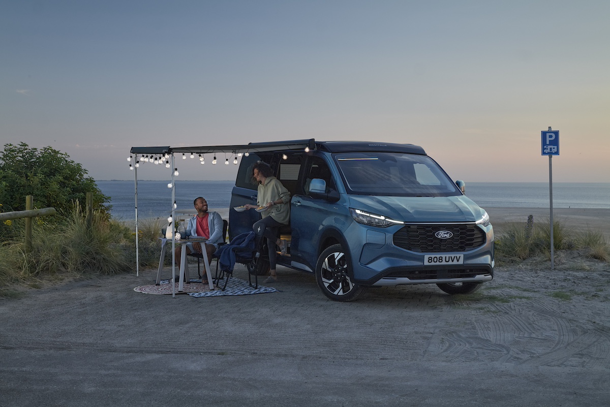 Ford al Salone del Camper di Parma: novità e comfort con il Transit Custom Nugget Ford al Salone del Camper di Parma: novità e comfort con il Transit Custom Nugget