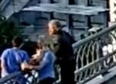 Bon Jovi eroe, “quella donna stava per buttarsi dal ponte”. La convince a non farlo