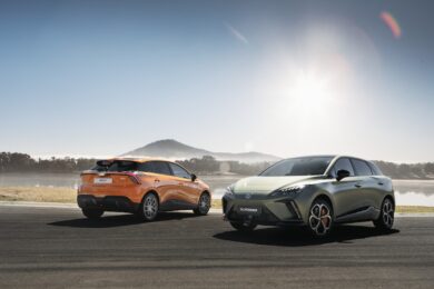 MG celebra i 100 anni al Salone di Torino con le nuove MG3 Hybrid+ e MG4 XPOWER