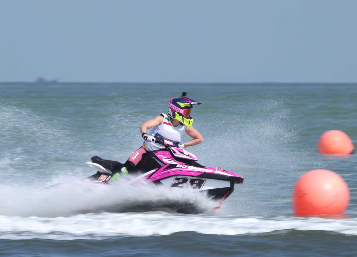 Moto d’acqua, in 120 volano sul mare di Fiumicino: si cerca il nuovo campione italiano